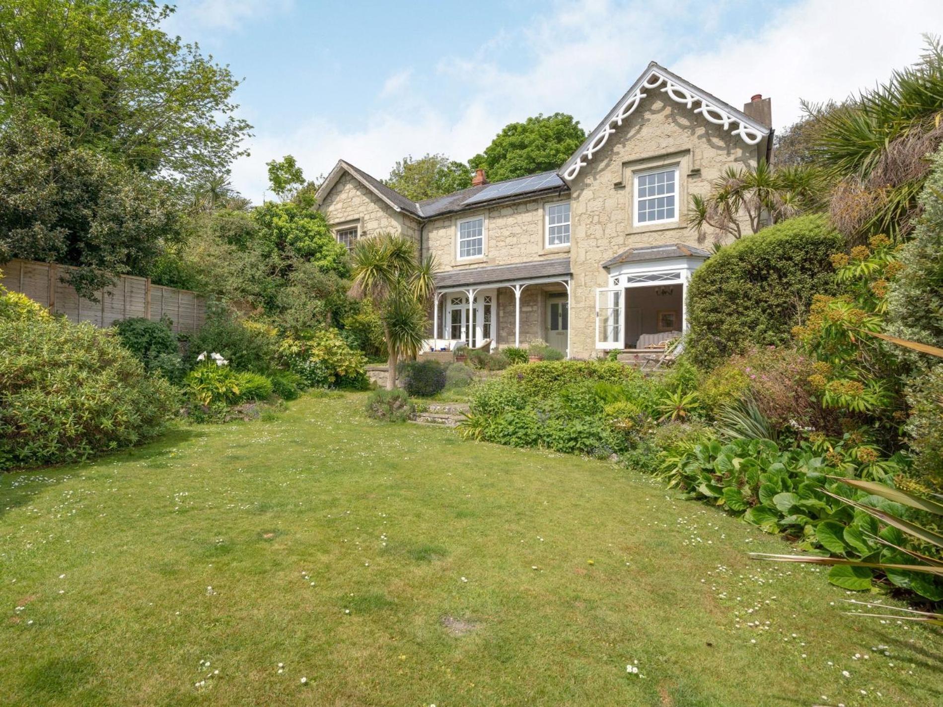 5 Bed In Bonchurch Ic076 Villa Ventnor Exterior photo